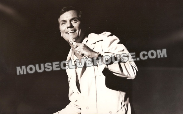 Peter Marshall, singing