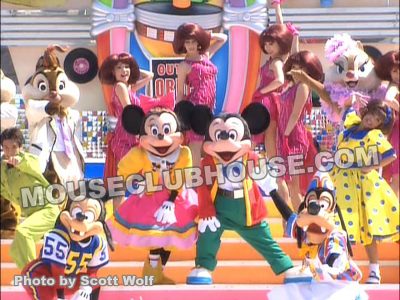 Alyja designed all the '50s costumes and overdressings for this Tokyo Disneyland show from Minnie's poodle skirt to Dale's slicked back hair